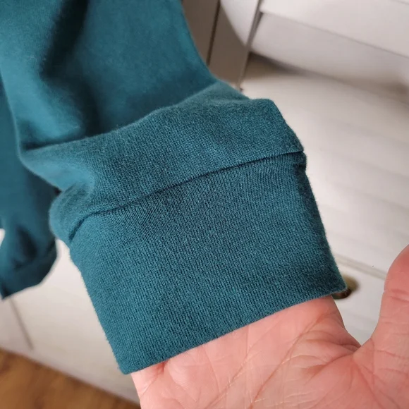 Lane Bryant Scattered Stars High-Low Graphic Sweatshirt Green/Silver PLUS 18/20 - Picture 9 of 15